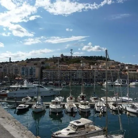- 6 Pers, 64 M2, 1/0 1 Apartman