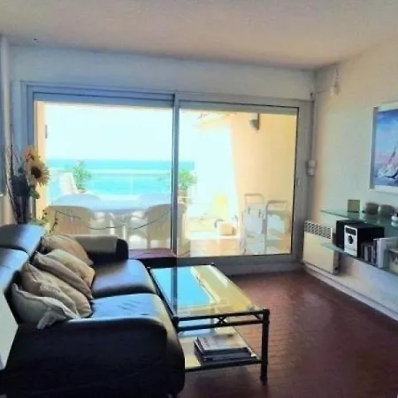 - 6 Pers, 64 M2, 1/0 1 Apartman *